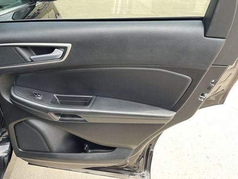 Used 2024 Ford Edge SEL AWD/4WD image 14