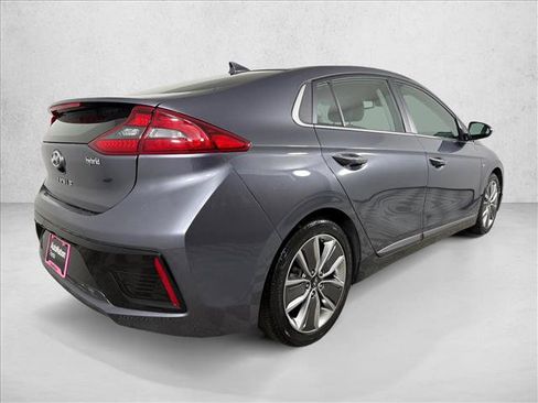 Used 2019 Hyundai Ioniq Limited FWD image 4
