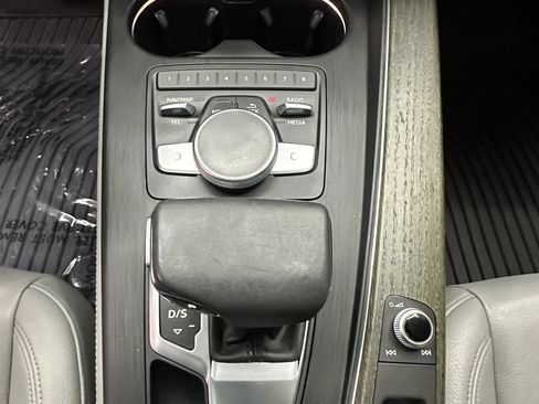 Used 2019 Audi A4 2.0T Premium Plus w/ Premium Plus Package FWD image 24