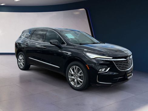 Used 2024 Buick Enclave Premium w/ Experience Buick Package FWD image 7