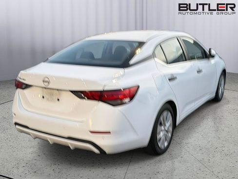 Used 2024 Nissan Sentra S FWD image 7
