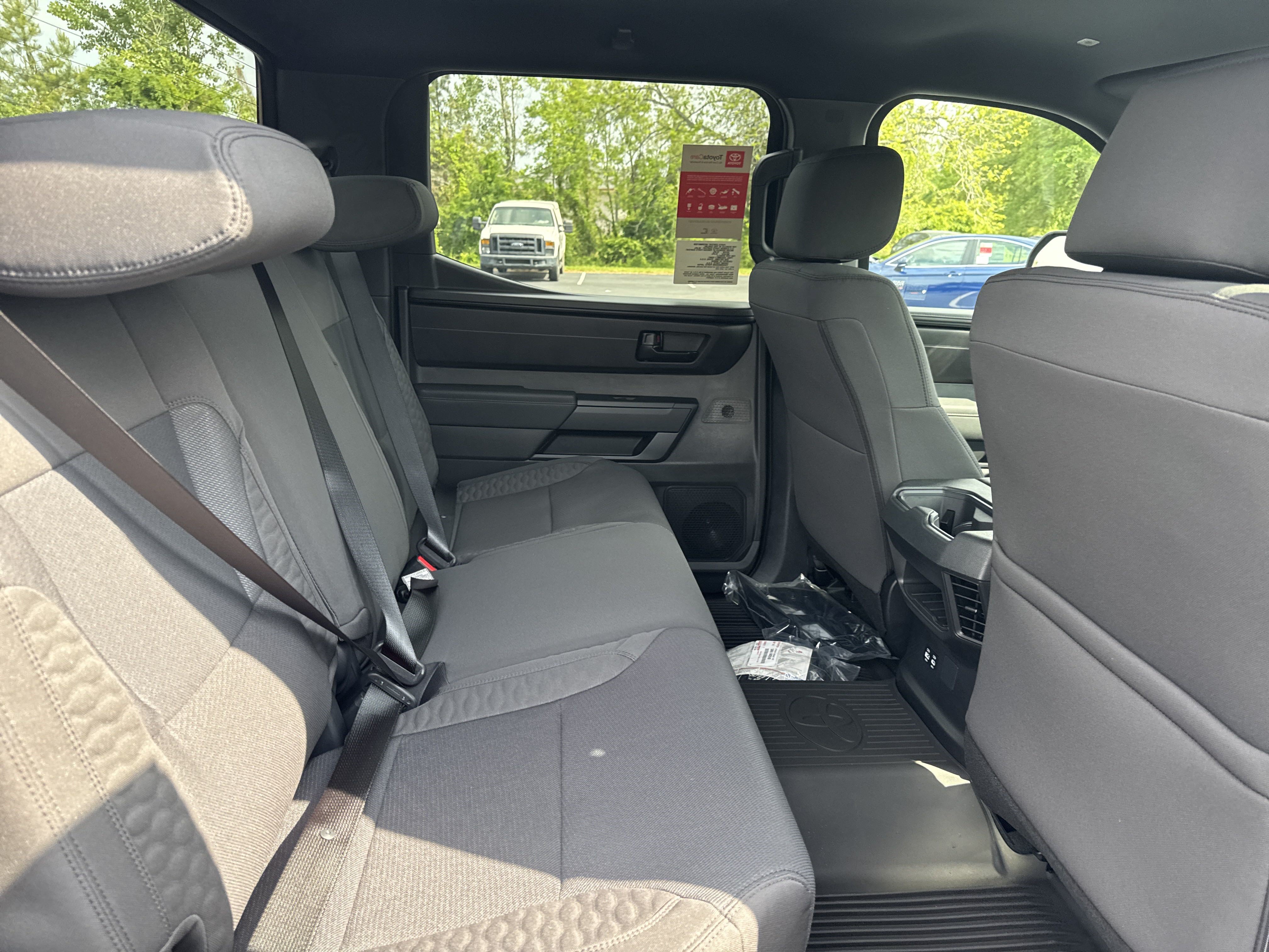 New 2025 Toyota Tundra SR w/ SR Tow Package AWD/4WD image 27