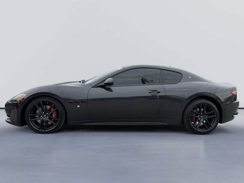 Used 2017 Maserati GranTurismo Sport image 6