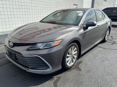 Used 2022 Toyota Camry LE FWD image 1
