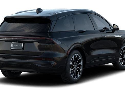 New 2026 Lincoln Nautilus Reserve image 25