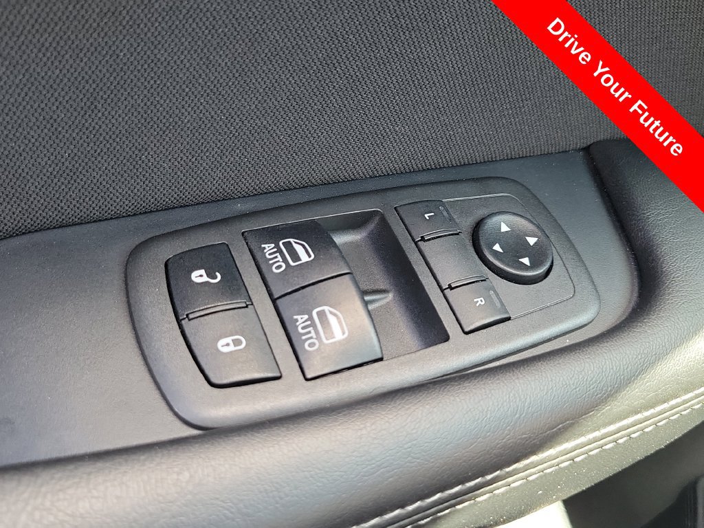 Used 2021 Dodge Challenger R/T Scat Pack RWD image 18