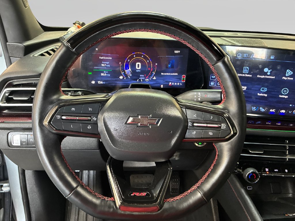 Used 2024 Chevrolet Traverse RS FWD image 13
