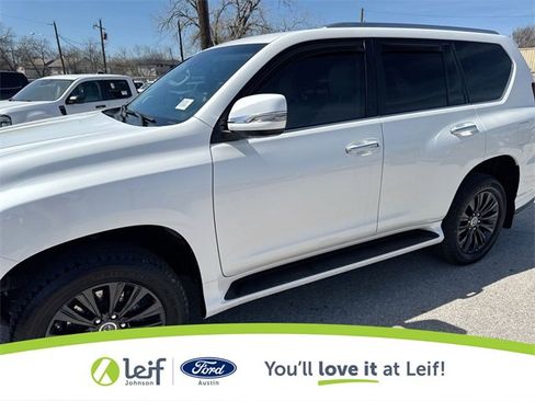 Used 2021 Lexus GX 460 Luxury w/ Sport Design Package image 35
