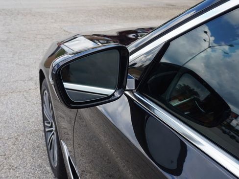 Used 2017 BMW 540i image 11