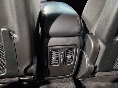 Used 2024 Dodge Durango R/T image 36