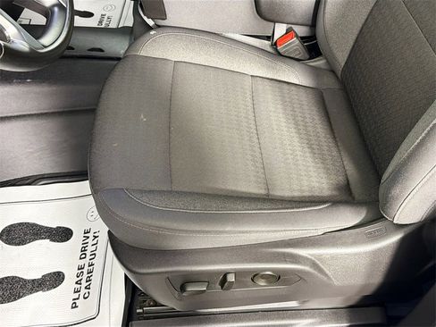 Used 2024 Chevrolet Silverado 1500 LT image 18