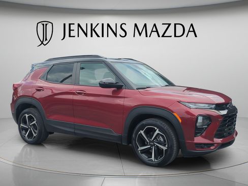 Used 2023 Chevrolet TrailBlazer RS FWD image 1