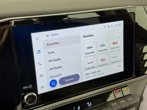 Certified 2025 Toyota Camry LE image 15
