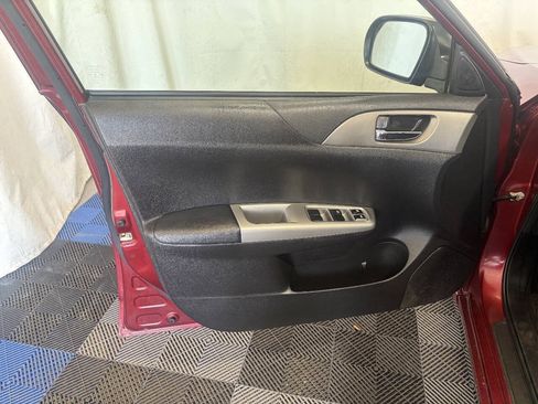 Used 2010 Subaru Impreza 2.5i Premium AWD/4WD image 8