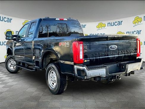 New 2026 Ford F250 XL w/ FX4 Off-Road Package image 4