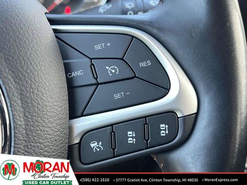 Used 2021 Jeep Compass Limited w/ Sun and Sound Group image 24