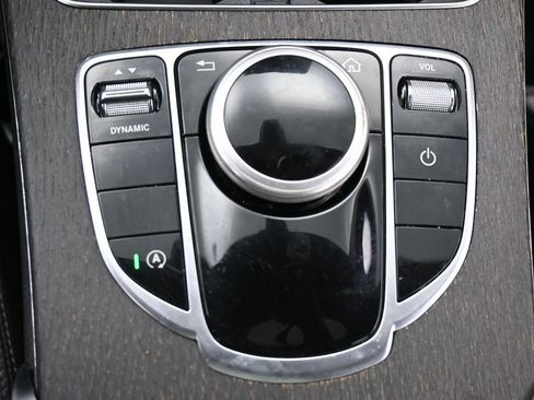 Used 2019 Mercedes-Benz C 300 Sedan image 20