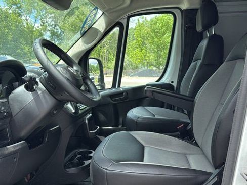 Used 2026 RAM ProMaster 2500 w/ Convenience Group FWD image 13