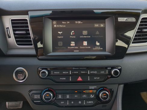 Certified 2019 Kia Niro LX image 19