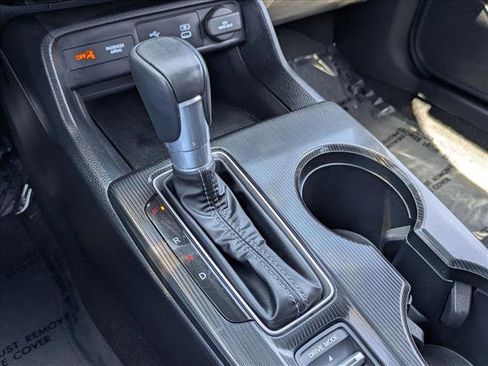 Used 2025 Honda Civic Sport image 12