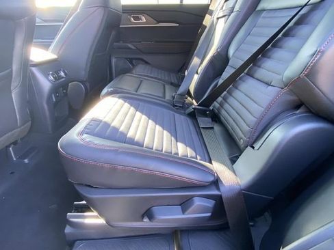 New 2026 Ford Explorer ST-Line image 9