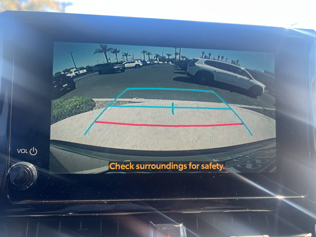 Used 2026 Toyota Corolla Cross LE w/ Moonroof Package FWD image 11