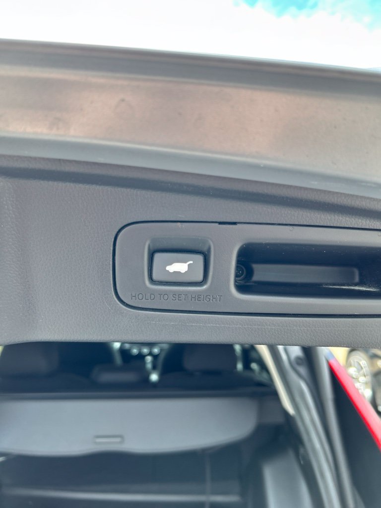 Used 2026 Honda CR-V EX-L image 8
