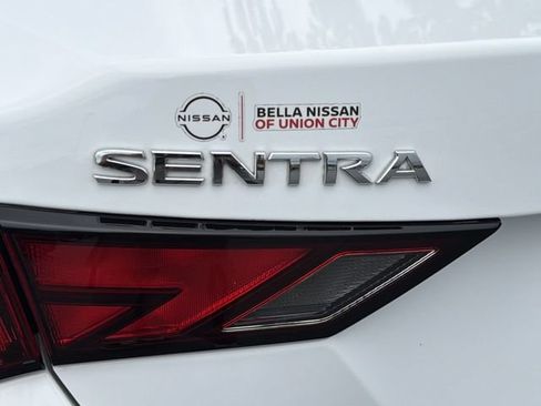 Used 2024 Nissan Sentra S FWD image 26
