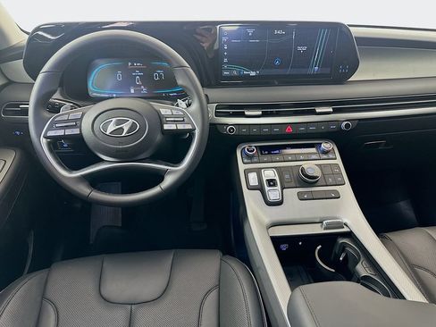 Certified 2025 Hyundai Palisade XRT FWD image 23