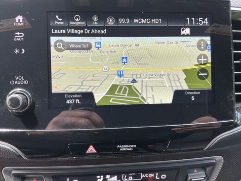 Used 2023 Honda Passport TrailSport image 24