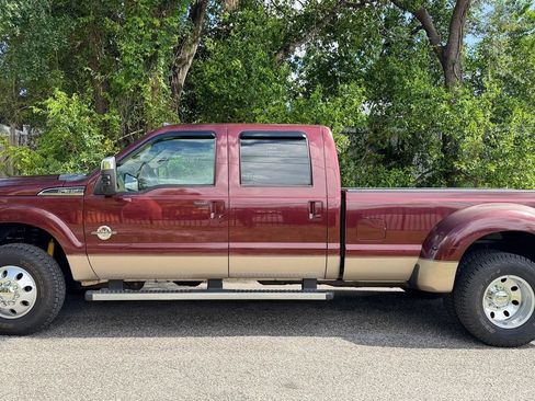 Used 2011 Ford F350 Lariat w/ Lariat Ultimate Pkg AWD/4WD image 6