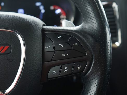 Used 2019 Dodge Durango R/T w/ Technology Group image 28