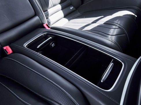 Used 2016 Mercedes-Benz S 63 AMG 4MATIC Coupe image 37