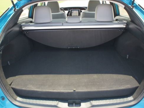 Used 2021 Toyota Prius Prime XLE image 17