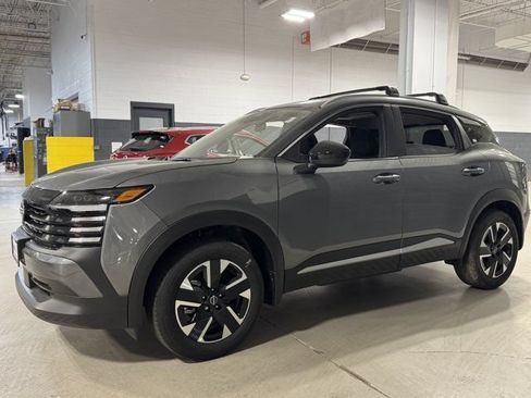New 2026 Nissan Kicks SV w/ SV Premium Package AWD/4WD image 22