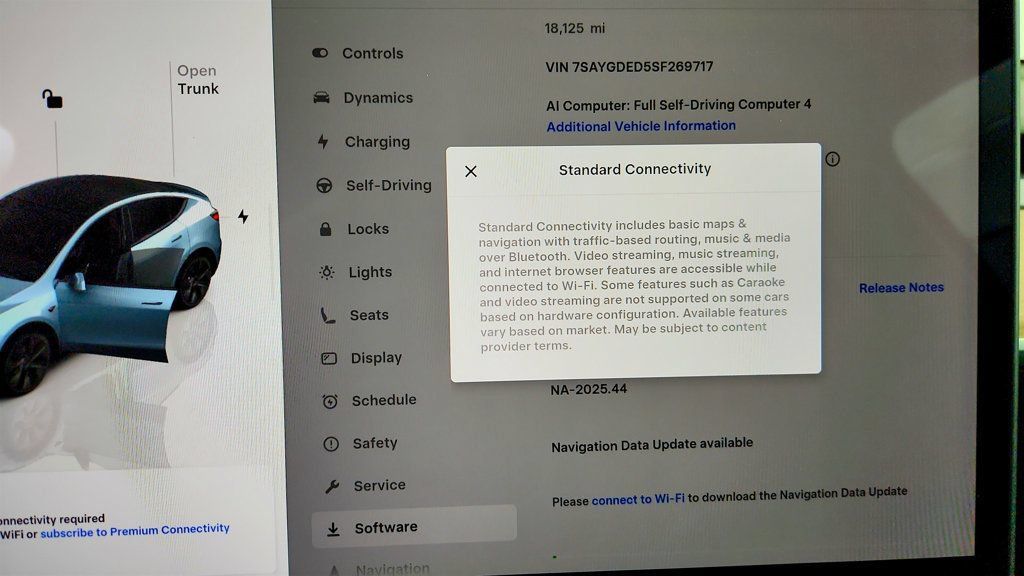 Used 2025 Tesla Model Y Long Range RWD image 17