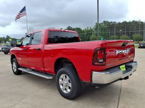 Used 2026 RAM 2500 Big Horn AWD/4WD image 4