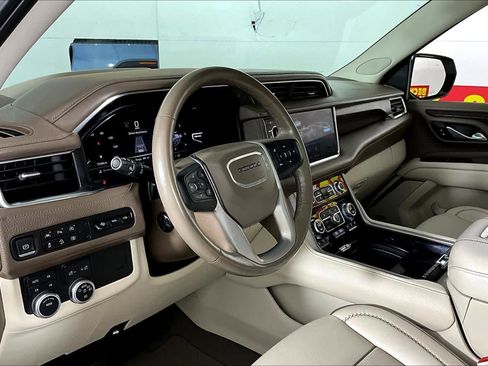 Certified 2023 GMC Yukon XL Denali image 16