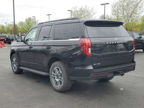 New 2026 Ford Expedition Active AWD/4WD image 6