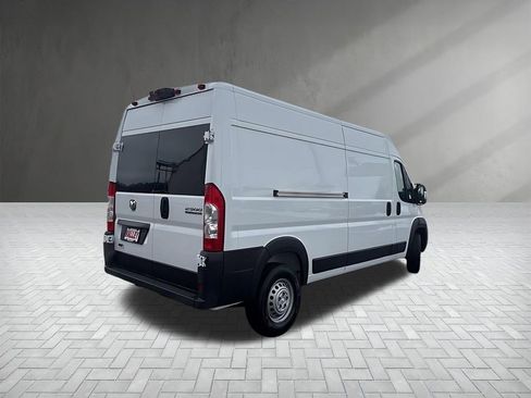 Used 2024 RAM ProMaster 2500 FWD image 7