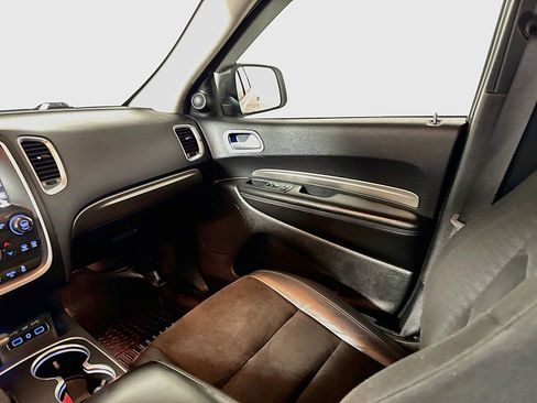 Used 2019 Dodge Durango SXT AWD/4WD image 23