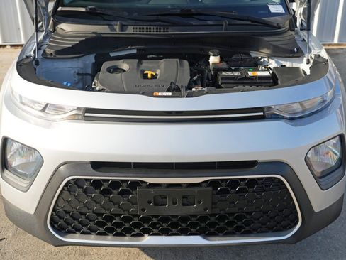 Used 2020 Kia Soul LX image 7