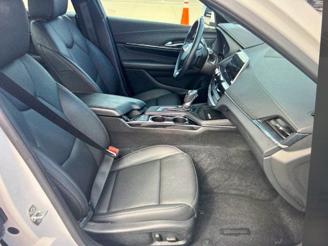 Used 2026 Cadillac CT4 Luxury RWD image 16