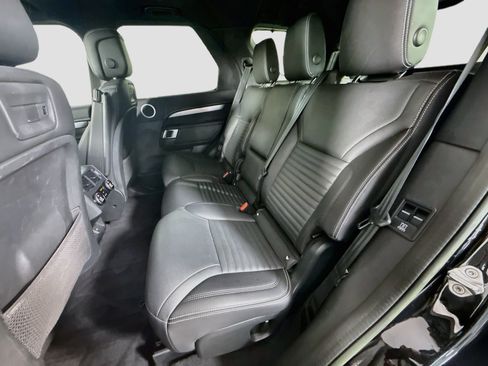 Used 2023 Land Rover Discovery S R-Dynamic AWD/4WD image 25