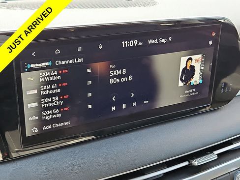 Used 2025 Hyundai Palisade SEL FWD image 17