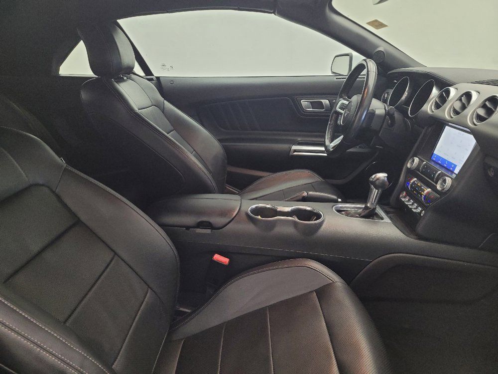 Used 2022 Ford Mustang Premium RWD image 21