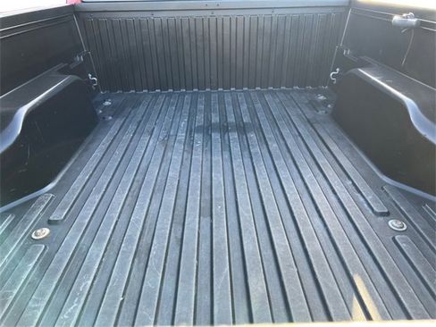 Certified 2022 Toyota Tacoma TRD Sport image 19