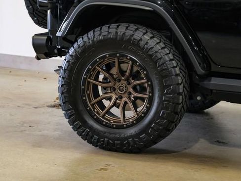 Used 2024 Jeep Wrangler Unlimited Rubicon 392 image 40