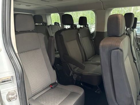 Used 2024 Ford Transit 350 XLT RWD image 25