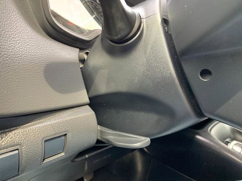 Used 2021 Toyota Corolla LE image 15